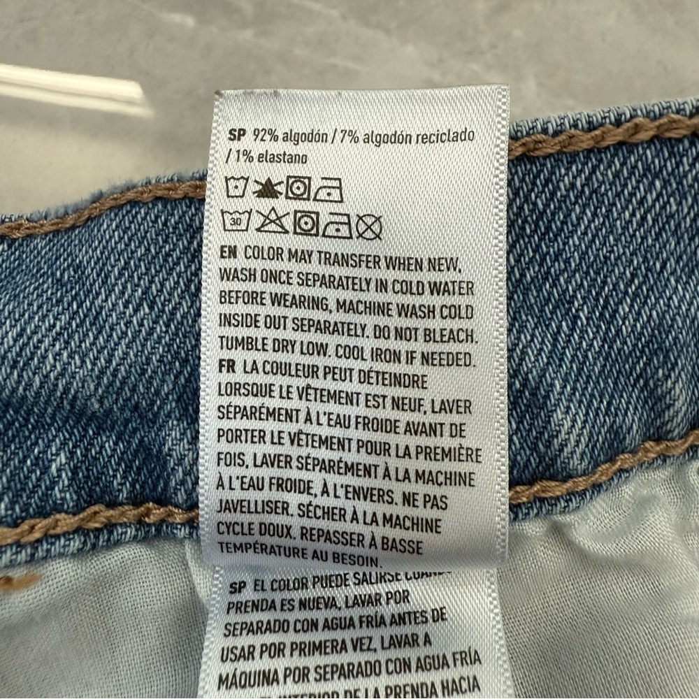 Women’s American Eagle Highest Rise 90s Boyfriend Jean Shorts Raw Hem Size 6 - Picture 12 of 15
